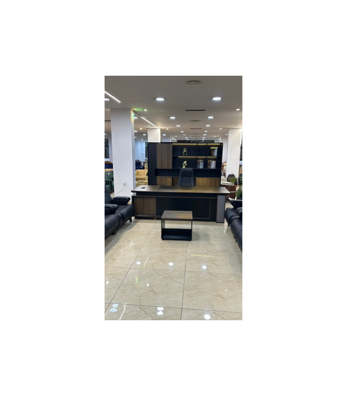 ميز مكتبي كبير 2 